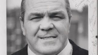 Lenny McLean Comes through Club Im door man bashed up 3 guys bad then goes unbelievable [upl. by Ellehcit]