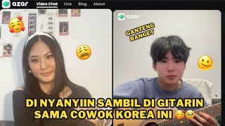 DINYANYIN SAMBIL DI GITARIN DI AZAR SERASA DUNIA MILIK BERDUA 🥰🤪 [upl. by Yddur762]