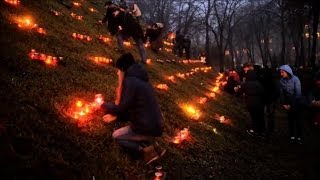 Ukraine commémore les 80 ans de la famine sous Staline [upl. by Riobard]