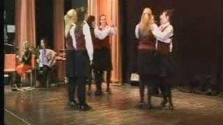 Kilcoo Laddies dance the Claddagh Set in Manchester [upl. by Ynnelg262]