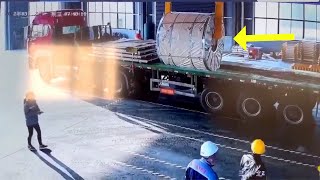 😲 CRANE ACCIDENTALLY DROPS HEAVY LOAD  WORK ACCIDENT CAUGHT ON CAMERA [upl. by Arvin]