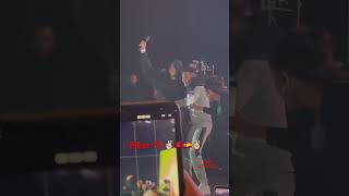 Achraf Hakimi au concert de Morad à Paris [upl. by Yrekcaz]