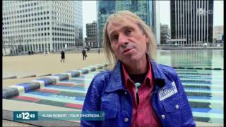 Alain Robert escalade la tour Totale [upl. by Lacombe]