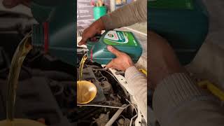 CIVIC OIL CHANGE automobile engineoil oil caraccessories [upl. by Remark]