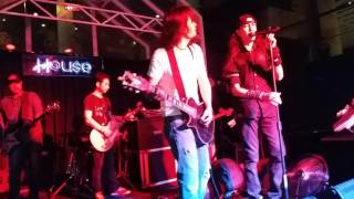 Sayap Illusi covered by Electric 5 feat Joe wingsHillaryTom [upl. by Ecyarg267]