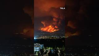 Airport Fire Rages in Southern California [upl. by Goto]