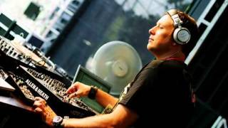 Umek  Time Warp Compilation Vol04 2004 [upl. by Erdne]