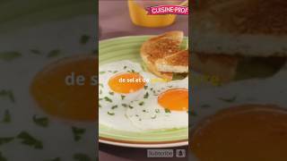 Omelette aux fromages en 60 secondes recettefacile astucesdecuisine food cuisinerapide food [upl. by Anire]