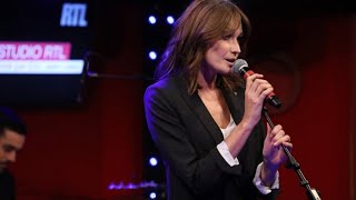 Carla Bruni  Quelquun ma dit LIVE Le Grand Studio RTL [upl. by Ativel]