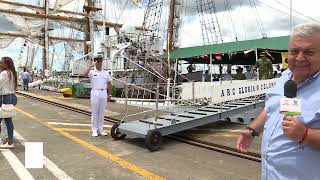 El Buque Gloria llega al Puerto de Buenaventura [upl. by Latsyrcal]