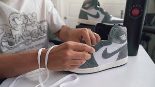 2 WAYS HOW I LACE amp STYLE MY JORDAN 1 [upl. by Aremaj]