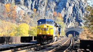 Train Scares Trespassers Inside Harpers Ferry Tunnel [upl. by Faline]