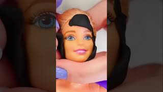 Entspanne mit Barbie – DIYGesichtsmaske barbie puppen kindervideo [upl. by Benton696]