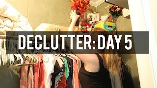 30 DAY DECLUTTER CHALLENGE  DAY 5 [upl. by Ahsiuqet174]