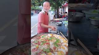 Bald Chef Cooks Noodles and Fried Eggs for the Elderly [upl. by Ailaro]