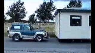 Duocar stacaravan en chaletbouw chalet plaatsing [upl. by Ardnosac658]