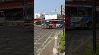 Bandra Kala nagar Signal 🚥🚦 vairalvideo maharastra mumbai bandrakurlacomplex reels shortvideo [upl. by Vevina876]