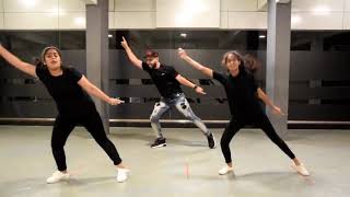 KURTA PAJAMA DANCE VIDEO  Tony Kakkar ft Shehnaaz Gill  Latest Punjabi Song 2020 [upl. by Eppillihp172]