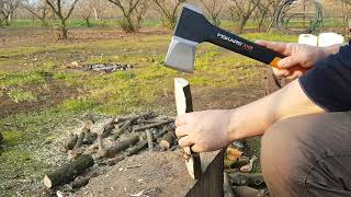 Fiskars S X11 New Axe [upl. by Grefer]