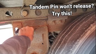 Tandem Trailer pin wont release Hear is how to pull your pin and slide your Tandem [upl. by Ericka]