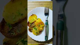 Garlic Potato Chips Very Easy Starter  ytshorts shorts Vyanjankala [upl. by Gaynor60]