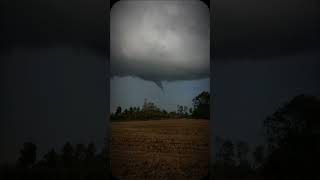 Tornade in France 🌪🇫🇷 CharenteMaritime 16092015 [upl. by Valerlan]