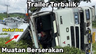 Trailer Truk Terbalik Insiden Di Bukit Kodok [upl. by Frasquito996]