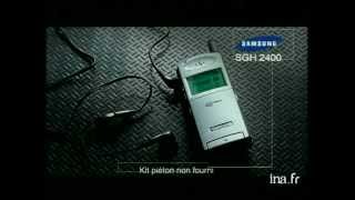 Samsung SGH 2400  Publicité [upl. by Adnohsed310]