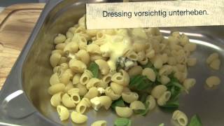 Selgros IdeenKüche Roquefort mit Birne auf Feldsalat amp Pasta [upl. by Erot]