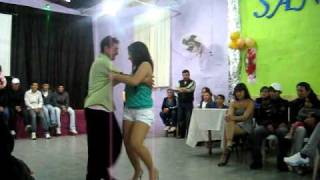 bailando en santana [upl. by Attayek57]