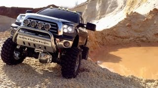 Tamiya HighLift Toyota Tundra  1st testdrive [upl. by Greenquist]