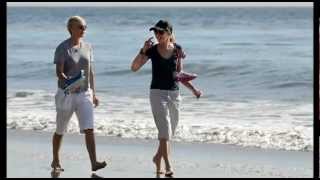 Ellen DeGeneres and Portia De Rossi8 January 2012dv [upl. by Uba]