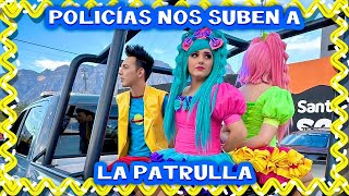 LA POLICÍA NOS SUBE A LA PATRULLA  SHOW PIEDRA PAPEL O TIJERA  NOS CONVERTIMOS EN POLICIA X UN DIA [upl. by Annoda]