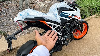 Finally 2024 New Model KTM Duke 125 Bs7  New Updates  Exhaust Sound Changes amp On Road Price [upl. by Giamo85]