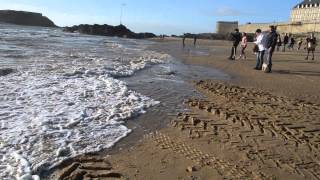 SaintMalo  Vidange et marée montante de la Piscine de Bon secours 2013 PART 2 [upl. by Anitaf]