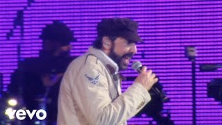 Juan Luis Guerra  Bachata Rosa Live [upl. by Anawaj259]