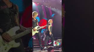 The Grand Finale Guns N’ Roses Wraps Up ‘Sweet Child O’ Mine’ in Style [upl. by Racklin203]