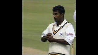 MUTTIAH MURALITHARAN 7155 ENGLAND v SRI LANKA TEST MATCH DAYS 1 amp 2 THE OVAL AUGUST 27 amp 28 1998 [upl. by Nelleyram]