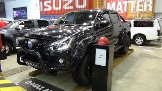 2017 Isuzu DMax AT35  Exterior and Interior  Auto Show Brussels 2016 [upl. by Brout584]