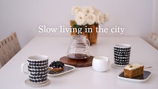 Slow living in the city I Our slow and quiet holiday moments at home [upl. by Alderman]