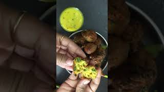 methi na gotaમેથીના ગોટા मैथी के गोटे youtubeshorts ytshorts viral [upl. by Charisse208]