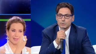 Barbara DUrso scopre in diretta TV di essere licenziata da Mediaset [upl. by Spenser902]