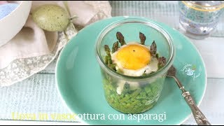 Uova in vasocottura con asparagi e piselli [upl. by Calvinna467]