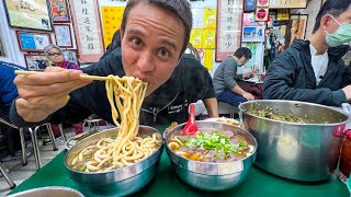 Taiwan Street Food  BEST BEEF NOODLES  5 Must Eat Foods in Taipei [upl. by Raouf]