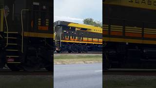 CSXT 1900 leading M691 pacing style train seaboard csxrailroad short [upl. by Uhsoj]