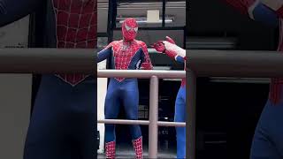 LOS NIÑOS NECESITAN UN HEROE  spiderman spidermancosplay [upl. by Burrus]