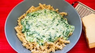 Nudeln mit Spinat und Parmesan Rezept und Anleitung [upl. by Airamahs]