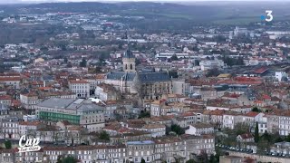 Cap Sud Ouest Angoulême la cité de limage [upl. by Sirromed209]