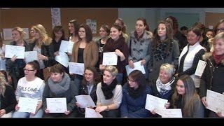 Les élèves aidessoignants de lIFAS diplômés [upl. by Rolyab]