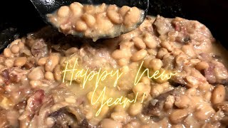 Cooking Pinto Beans Crock Pot Style [upl. by Nosauq219]